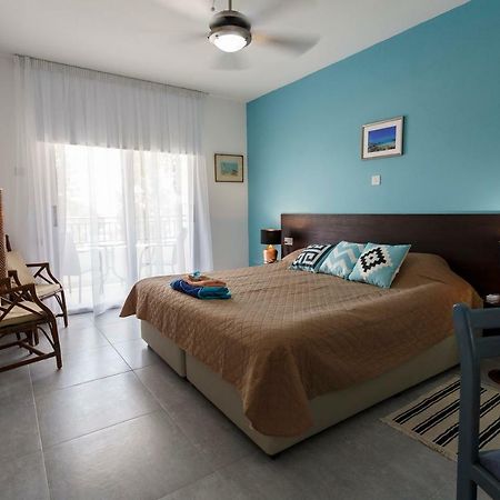 פאהיה Coral Bay Sea Breeze Apartments - 3 Bedroom Apartment מראה חיצוני תמונה